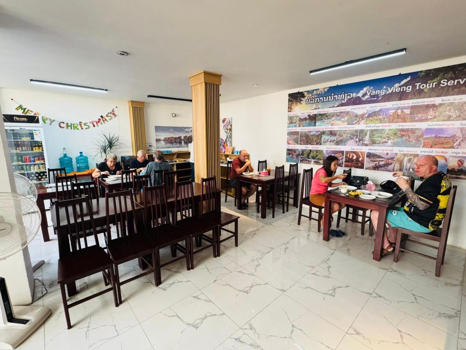 Vang Vieng Green Hotel Buitenkant foto