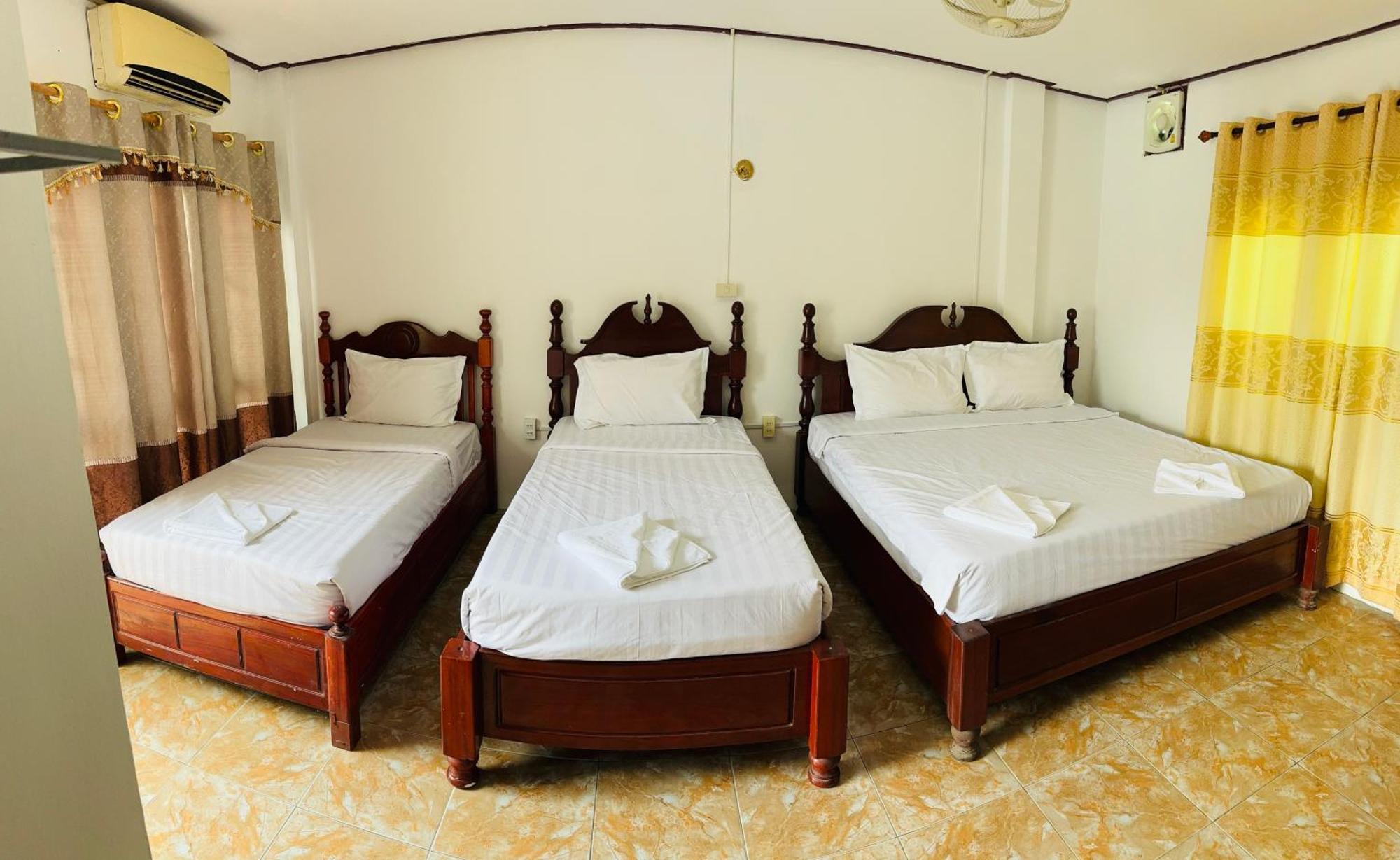 Vang Vieng Green Hotel Buitenkant foto